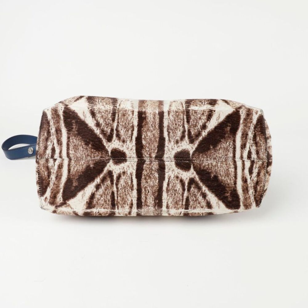 Leopard By The Way Tote Shoulder Bag - Picture 9 of 10